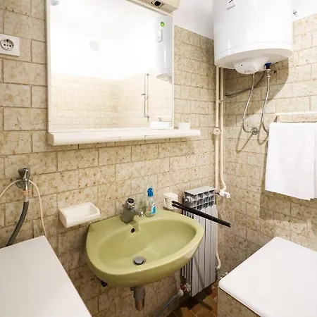 Three Bedroom Tesla Maraska Zadar