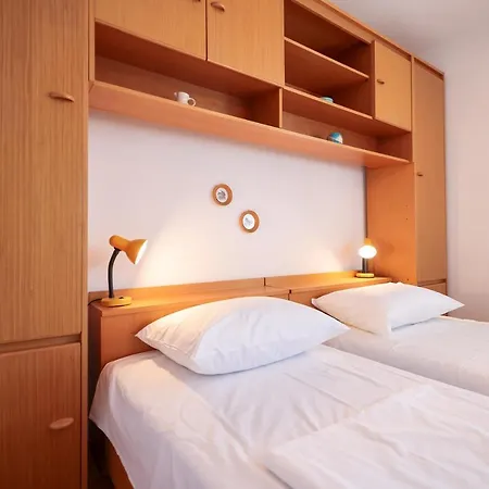 Apartment Three Bedroom Tesla Maraska Zadar