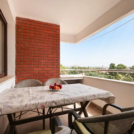 Apartamento Three Bedroom Tesla Maraska Zadar