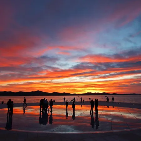 Apartamento Three Bedroom Tesla Maraska Zadar