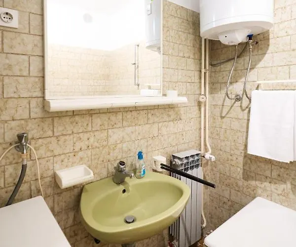 Three Bedroom Tesla Maraska זאדאר