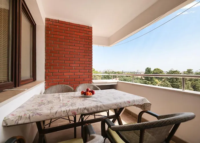 Appartement Three Bedroom Tesla Maraska Zadar