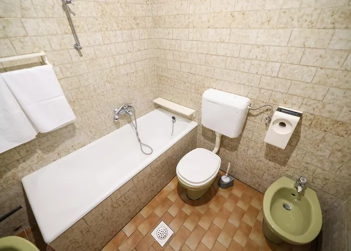 Three Bedroom Tesla Maraska Zadar